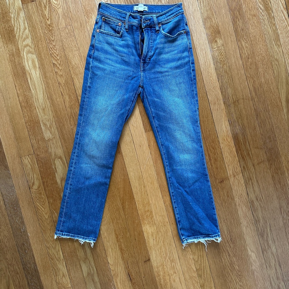 Madewell Blue Ankle Cropped Jeans with Raw Hem